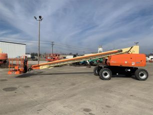 Photo of a 2015 JLG 800S