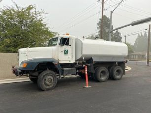 Photo of a  Freightliner WFT72