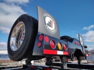 Photo of a 2024 Fontaine FLIP AXLE