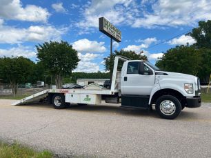 Photo of a 2016 Ford F650 SD