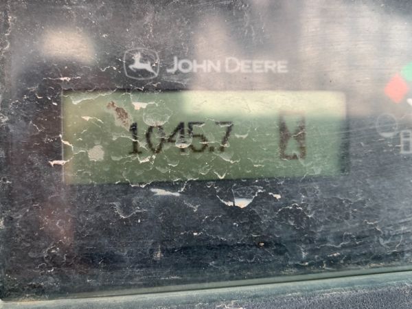 2017 John Deere 324E